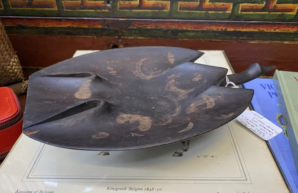 Vintage Early 20thC. Fiji / Fijian Tonga Carved Wooden Ritual Bowl Frigate Bird - image 2 of 4