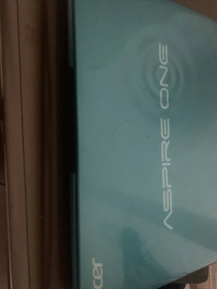 acer aspire one netbook - Image 2 of 2