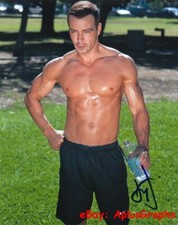 JOEY LAWRENCE... Sexy Shirtless Stud - SIGNED
