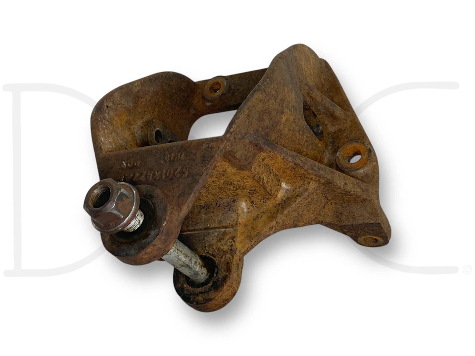 08-18 Ram 4500 5500 Soporte de suspensión de resorte de hoja trasera Montaje delantero 52013922Ab Foto 3 de 4