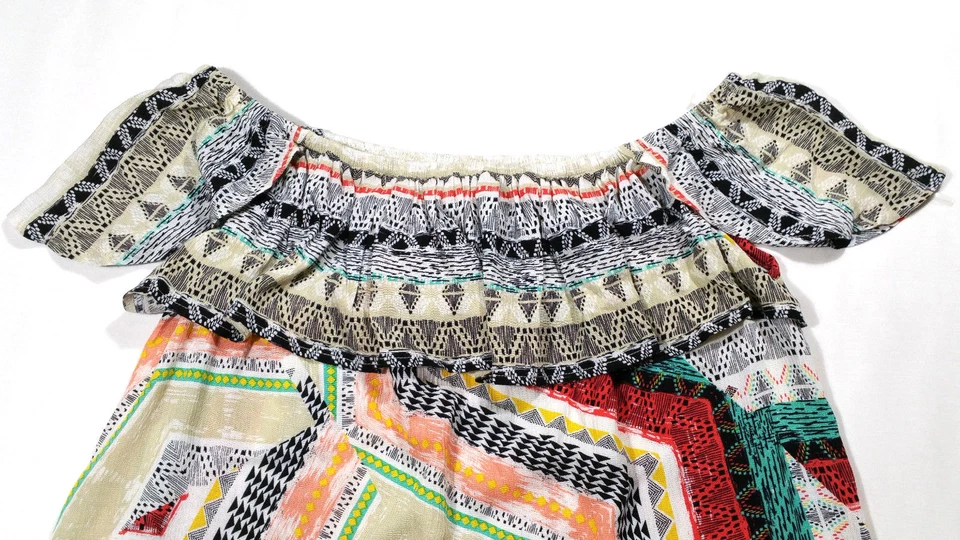 American Rag Cie Women Sz Small Top Blouse Printed Woven Off The Shoulder Ruffle - image 4 of 4