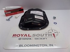 Toyota Corolla Matrix Prius iM xD Oil Pan Kit Genuine OE