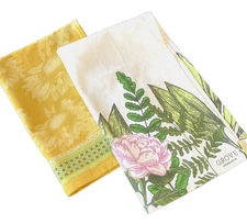 Grove Collaborative Kitchen Tea Towels 2 Set 100% Cotton Floral Yellow & White