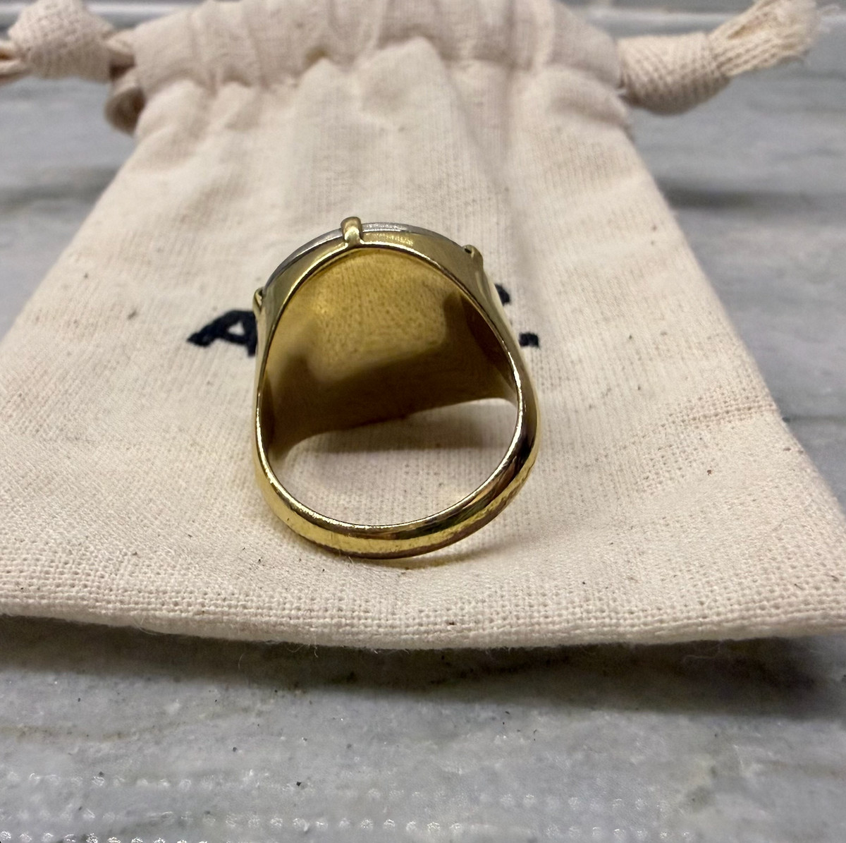 A.P.C. Eloi Two-Tone Signet Ring Gold/Silver with Dust Bag – Size 59 / US 9 View 4