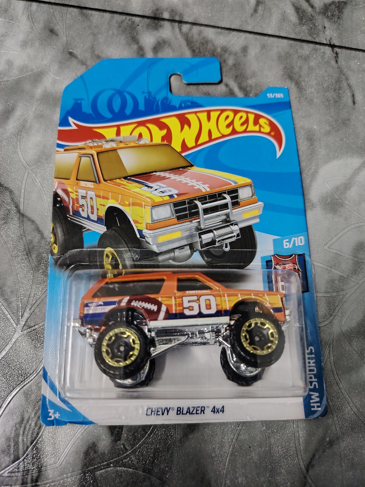 Hot Wheels Chevy Blazer 4x4 2017 1:64 Diecast Car New Sealed Off-Road Truck
