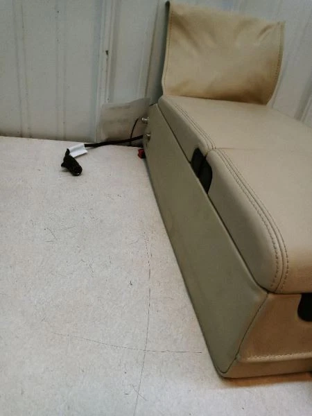 2004-2007 JAGUAR XJR НАДДУВ ЗАДНИЙ ПОДЛОКОТНИК С РАЗВЛЕКАТЕЛЬНЫМ УПРАВЛЕНИЕМ OEM - Изображение 3 из 4