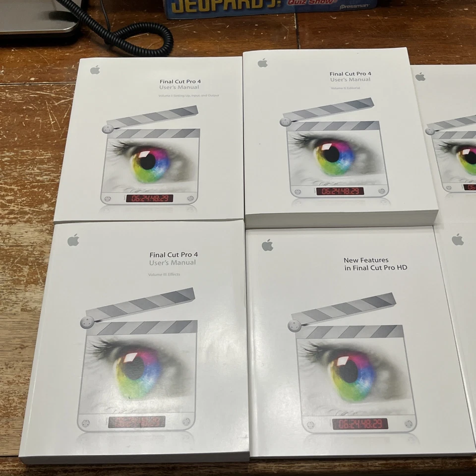 Apple Final Cut Pro 4 HD Academic Studio Software & Manuals Set In Box - Image 3 of 4