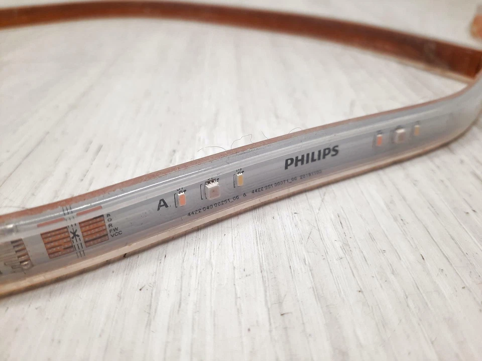 Estensione della striscia LED PHILIPS HUE 929002269201 65 cm - Immagine 3 di 4