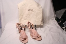 Badgley Mischka shoes size 9.5 M - W/dust Bag Pumps Straps Rose puffs Pink Heels