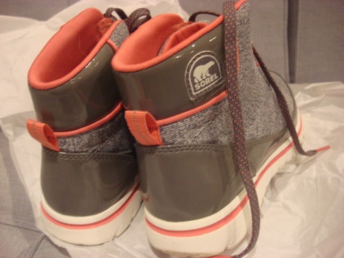 SOREL WOMEN'S TIVOLI GO HIGH LIGHT GREY WILD MELON SIZE 7 SHOES - OPEN BOX - Picture 3 of 8