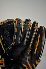 Vintage Rawlings PP11BT 11" Black Baseball Glove Full Grain Leather Shell Right