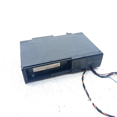 Mercedes-Benz C CLK W203 W209 CD Changer 6 Disk A0028206289