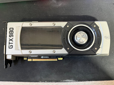 NVIDIA GeForce GTX 980 4 GB DDR5 256 Bit Grafikkarte