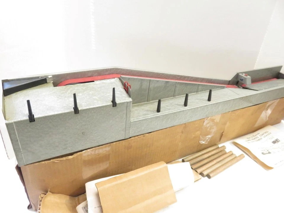 LIONEL POST-WAR TRAINS 364 OPERATING LOG LOADER ACCESSORY- 0/027 -BOXED- S28 - Image 2 of 4