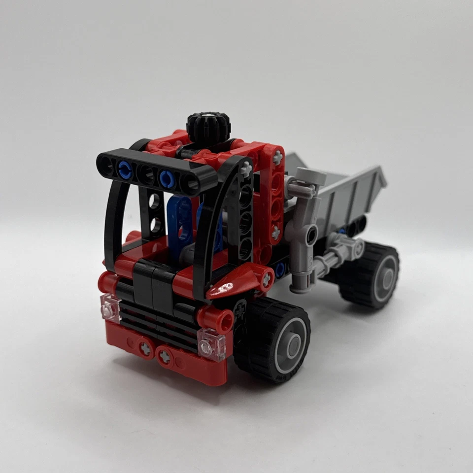 LEGO Technic 8065 Mini Container Truck, photo 3 of 5