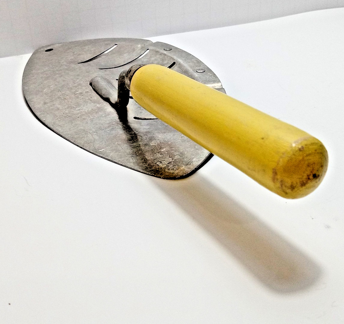 Vintage MCM Foley Aluminum Strainer Drainer Yellow Wood Handle USA PAT Pending