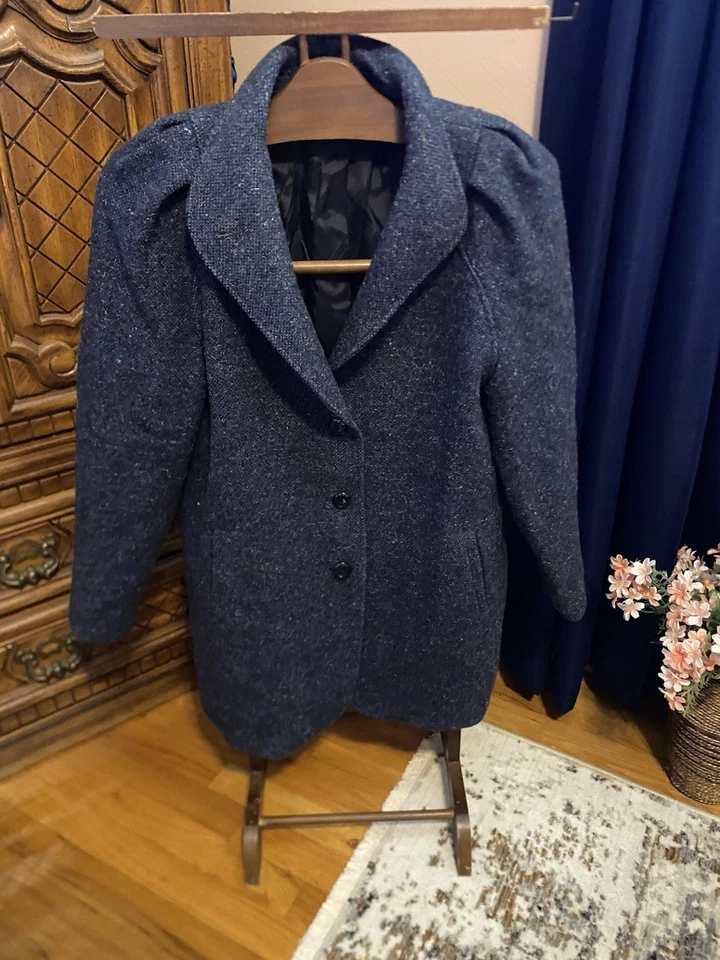 Abrigo de tweed de lana azul oscuro elegante escena internacional vintage talla mediana usado en excelente estado leer Foto 3 de 4