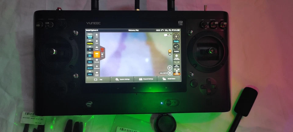 YUNEEC Typhoon H Pro Hexakopter (CGO3 plus Kamera 12 MP, 4K UHD Videofunktion, - Bild 4 von 4