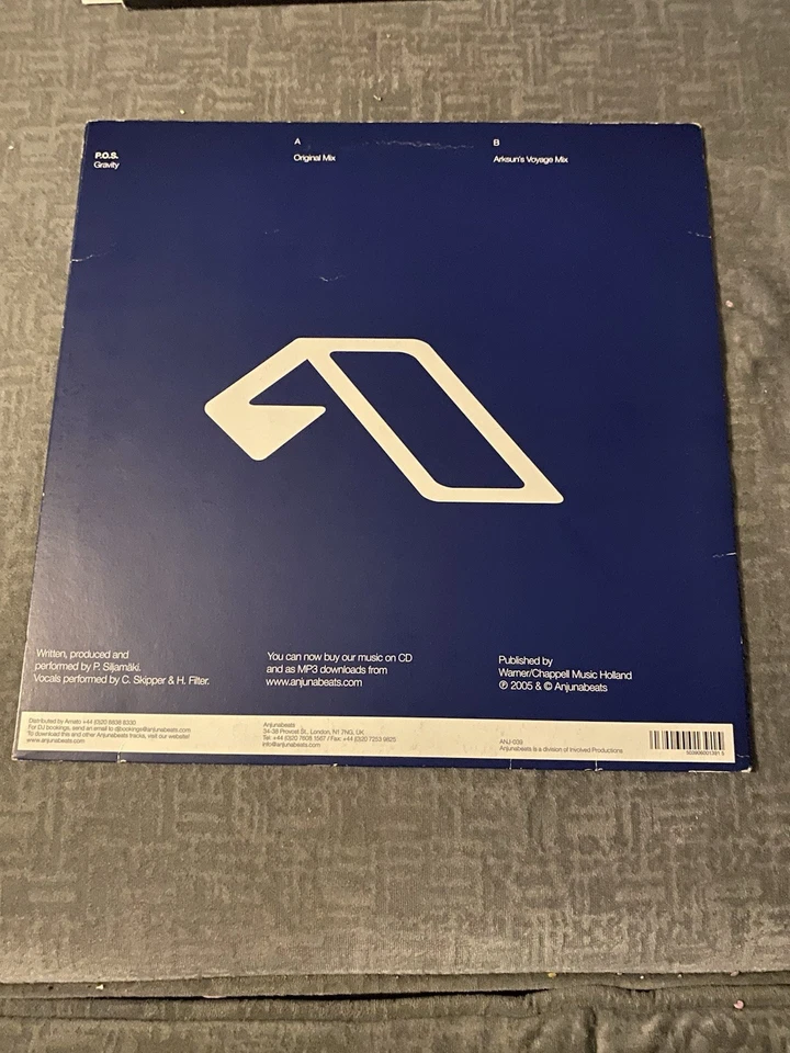 Vinyl - Image 2 of 4