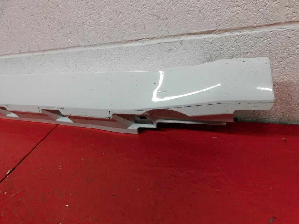 2017 2018 2019 VOLKSWAGEN ARTEON RIGHT SIDE ROCKER PANEL MOLDING Foto 3 de 4