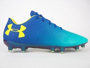 mens moulded stud football boots