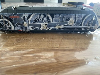Märklin H0 Lokomotive Re 460 042-5 SBB CFF FFS   Swiss Collection   Top Zustand