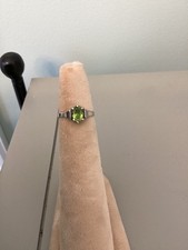 Vintage 925 Sterling Silver Green Peridot August Birthstone Ring Size 5.75