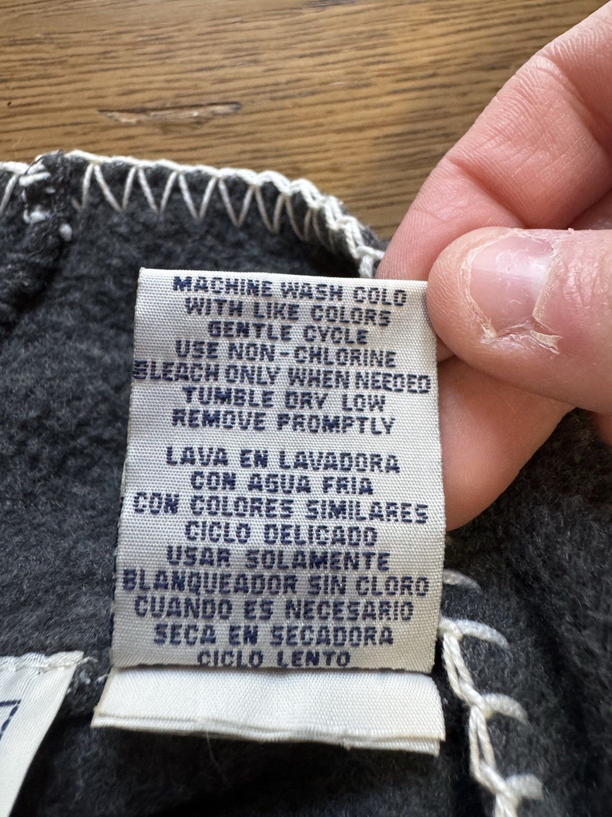 Basic Editions Women Size Medium Embroidered Mock… - image 11