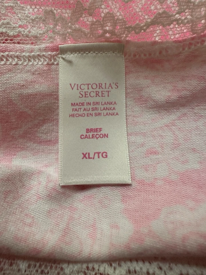 Victoria’s Secret Paisley Print Brief Size XL - Image 3 of 4