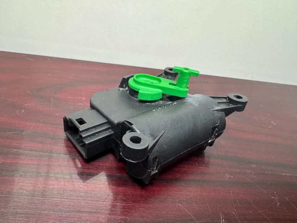 0132801303 Motor de aleta de aire / Actuador Audi A4 S4 B6 B7 8E0820511B Foto 2 de 4