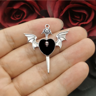 BLACK DEVIL HEART SWORD WING OCCULT GOTH DAGGER DEATH charm 24'' 925 Silver chain