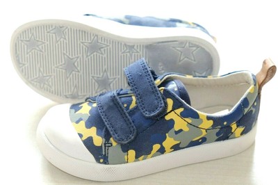 boys doodles shoes