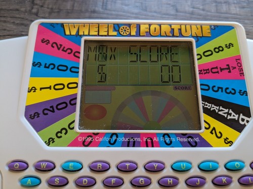 Vintage 1995 Tiger Electronics WHEEL OF FORTUNE Handheld Video Game WORKS - Picture 2 of 5
