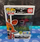 Five Nights At Freddy's Funko Pop! - Foxy The Pirate #109 Toys R Us (Glow)