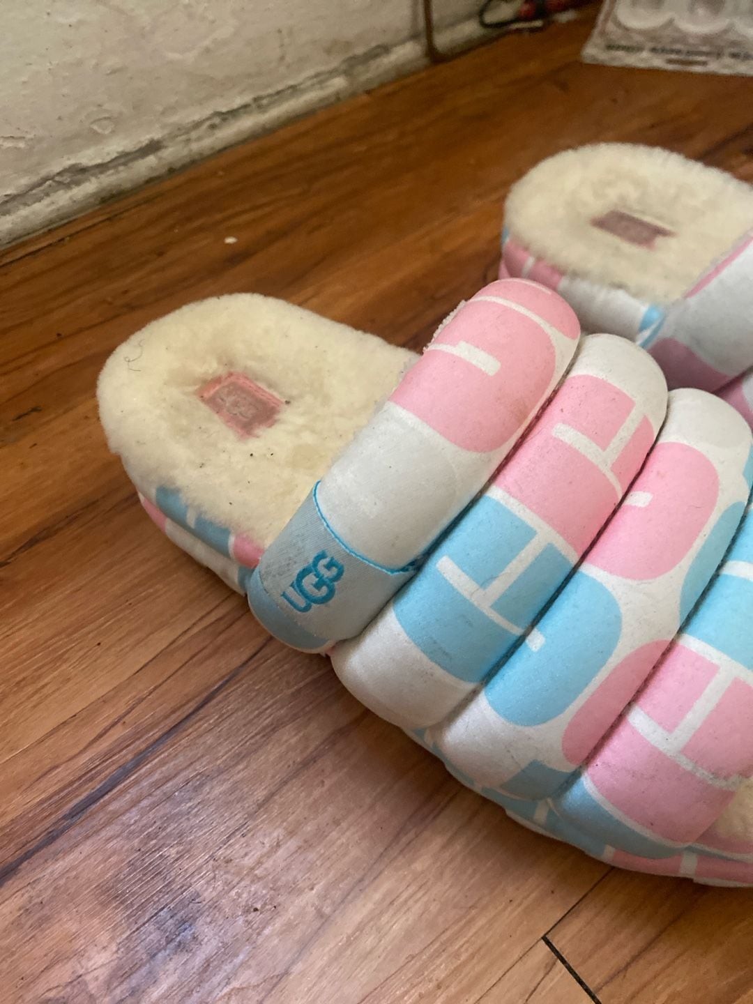 UGG Maxi Pride Slide Platform Slipper Sandals Pin… - image 3