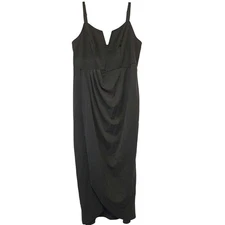 Sz 10 BLOOMCHIC Black Crepe Adjustable Spaghetti Straps Notch Bodice Tulip Dress