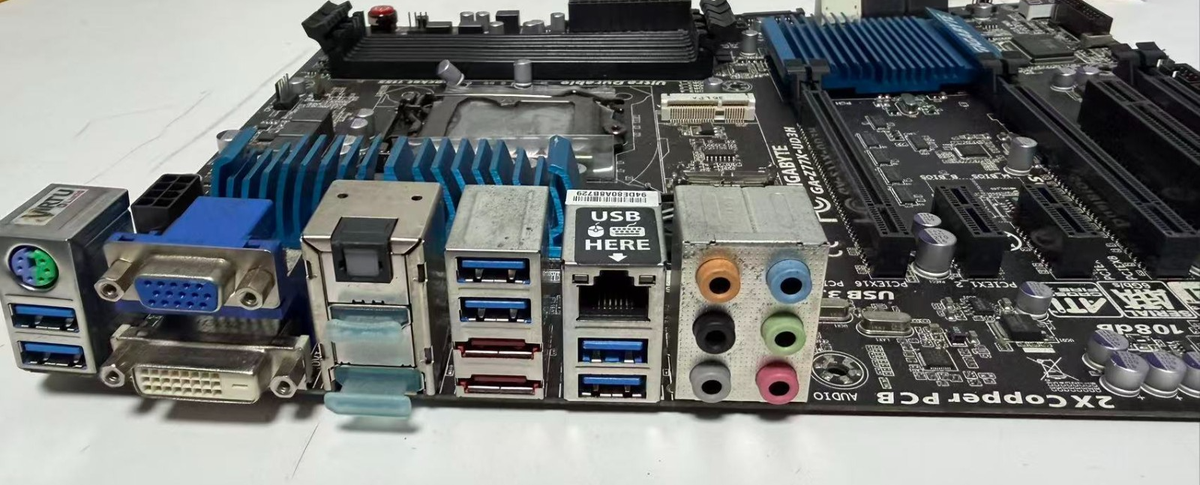 Gigabyte GA-Z77X-UD3H DDR3 Gaming Intel Z77 ATX SLI Motherboard | eBay