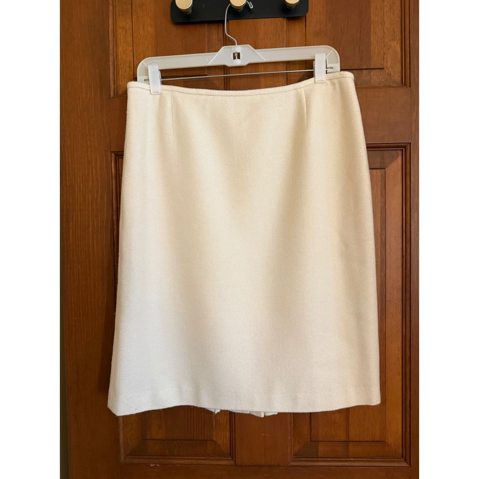 Conjunto de traje de 2 piezas Tahari Arthur Levine mezcla de lana para mujer talla 10 crema chaqueta falda Foto 4 de 4