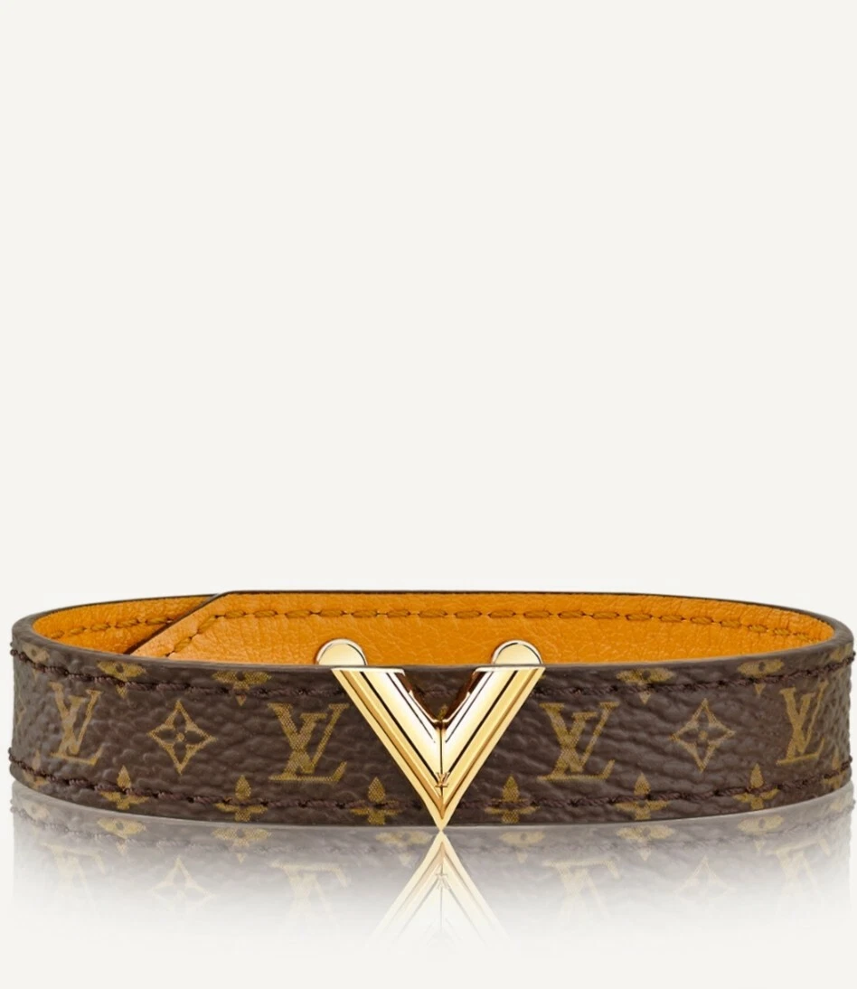 LOUIS VUITTON Monogram Essential V Bracelet 19 1251561