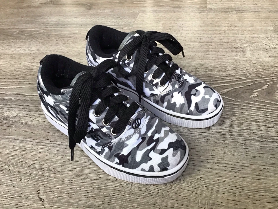 Zapatos de Skate Heelys Pro 20 Tenis Juveniles Talla 2 Carbón Camuflaje Estampado Gris Foto 2 de 4