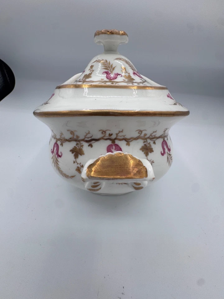 Antiguo puré de verduras de porcelana de París - pintado a mano dorado y rosa Foto 4 de 4