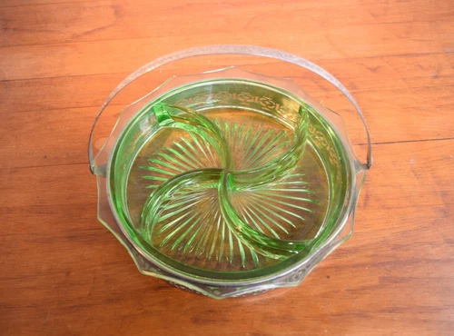 Vintage Uranium Glass 4‑Section Divided Relish/Nut/Candy Dish w/Metal Caddy Rare