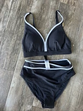 NipTuck Swim Collection Bikini Swimsuit  2 Piece Womens size 4 6 Black Textured