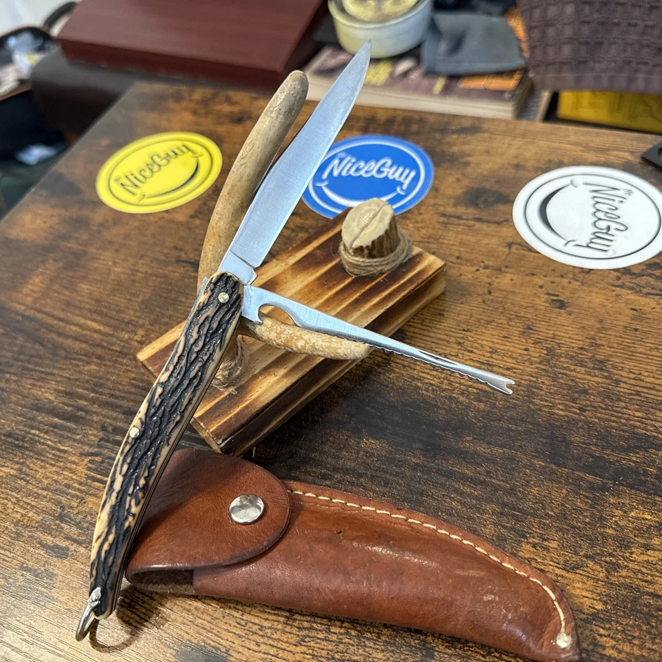 Vintage Schrade Walden Fish Knife Circa 1946-73 2 BLd. Staglon with sheath - Image 4 of 4