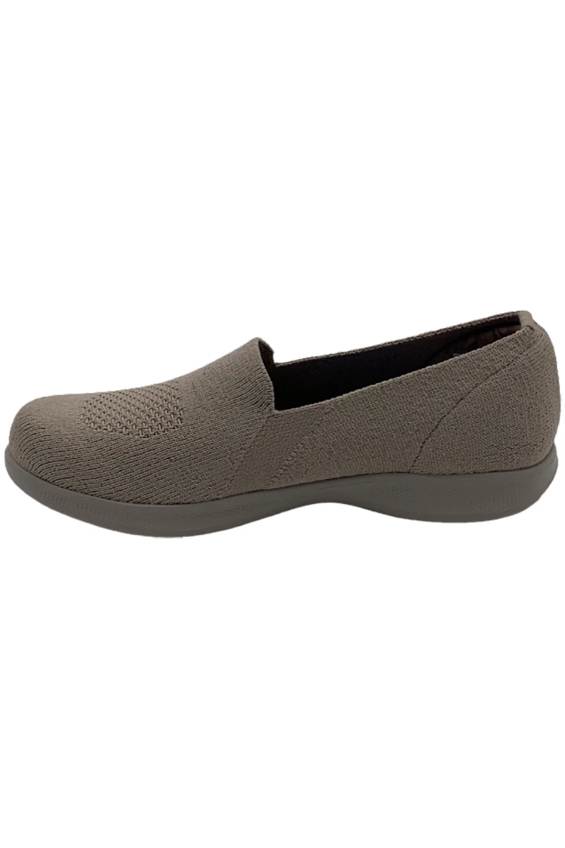 Skechers go step lite delight 2025