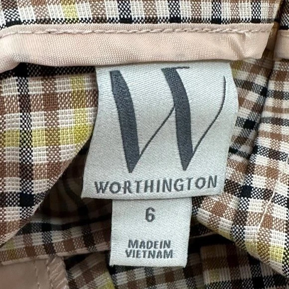 New! Worthington Plaid Shorts Sz 6 Belt Tye Pockets Yellow Brown Tan - Image 2 of 4