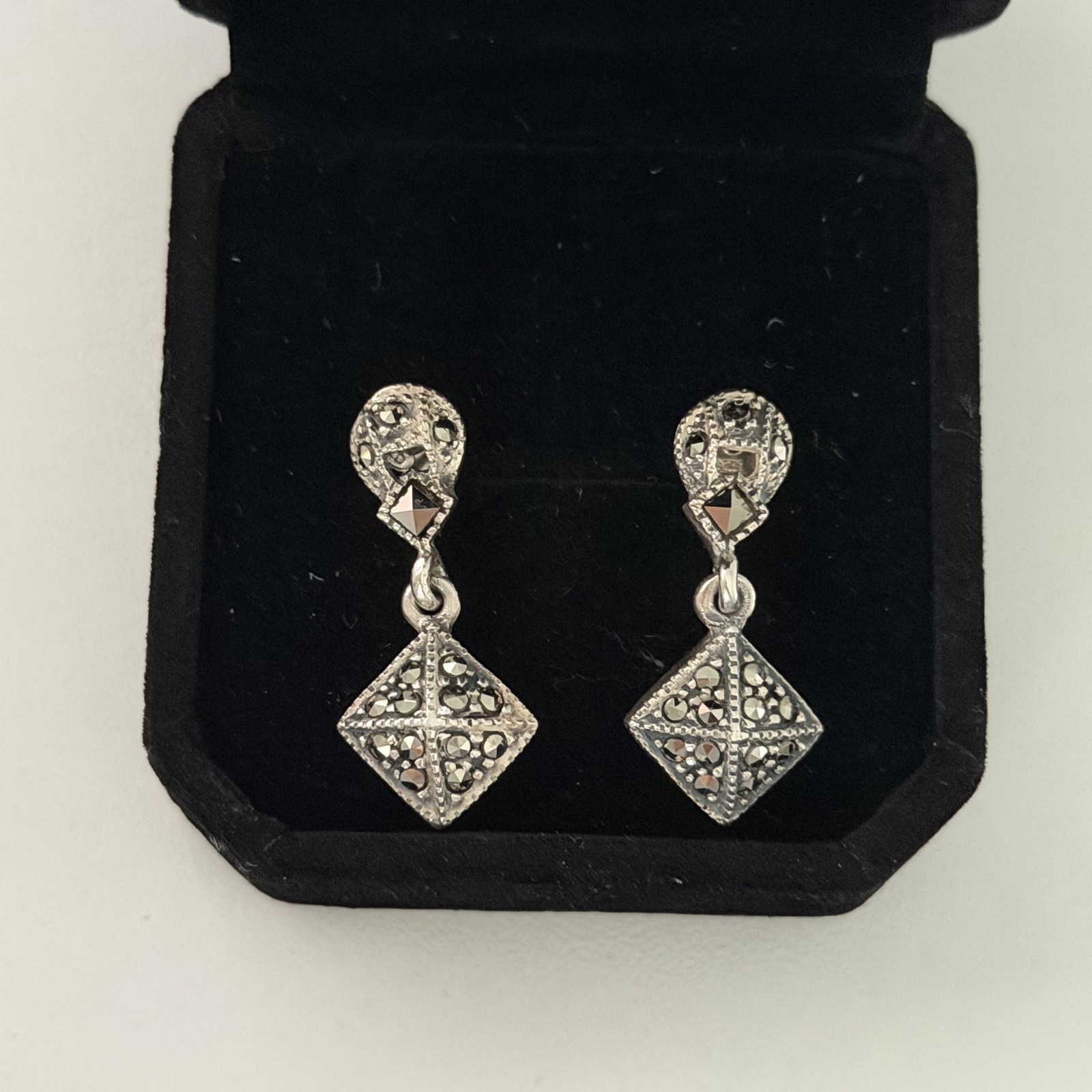 Vintage 925 Sterling Silver Marcasite Pierced Dangle Earrings