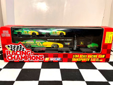 Racing Champions 1:64 Chad Little 23 John Deere 1996 Team Transporter w/2 Cars