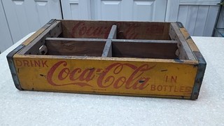 Rare Early 1955 Coca Cola Yellow Wood 24 Soda Bottle Crate 6 pack Chattanooga