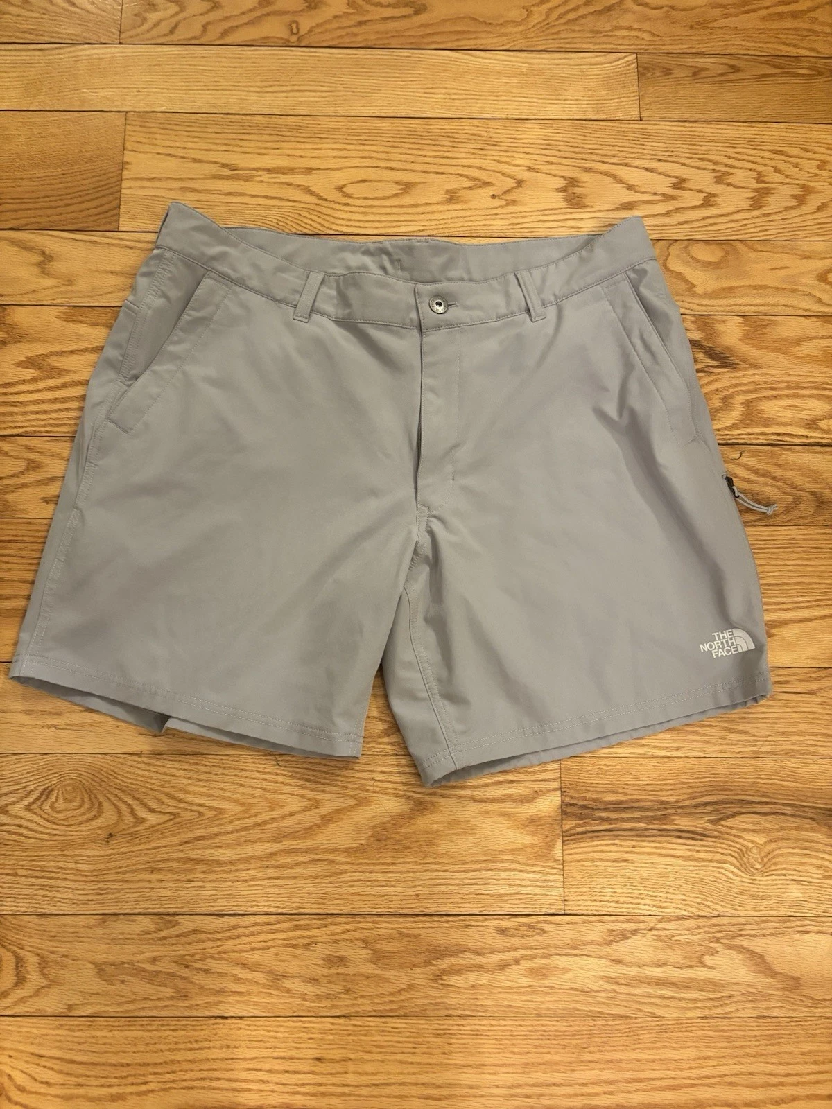 The North Face Shorts Flashdry Drawstring Lined Pockets Gray Mens Sz 38 (37x7')